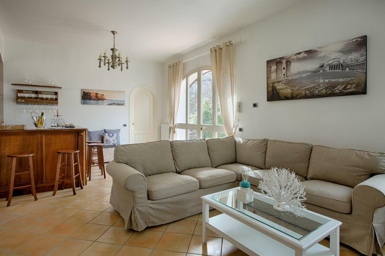 Villa Spartano Sant'Agata Sui Due Golfi Massalubrense ماسّا لوبْرينسِ المظهر الخارجي الصورة