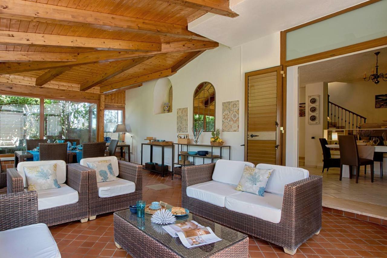 Villa Spartano Sant'Agata Sui Due Golfi Massalubrense ماسّا لوبْرينسِ المظهر الخارجي الصورة